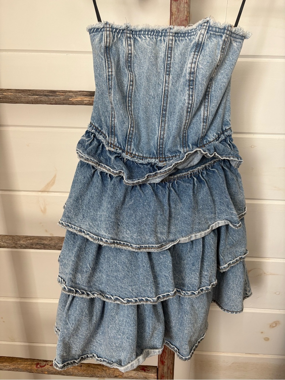 Forever 21 Light Wash Strapless Tiered Denim Dress